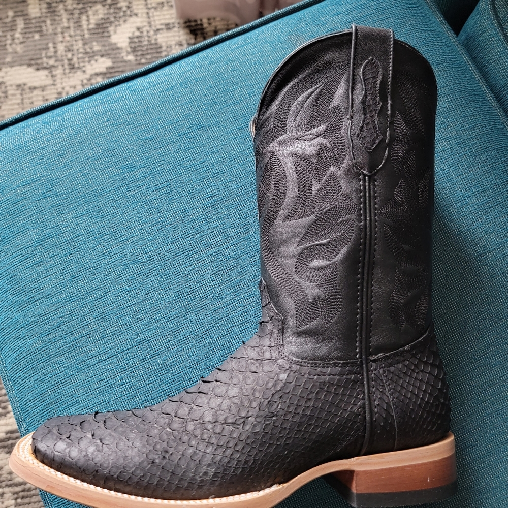 Brand New Real Python Skin Boots Size 9 Matte Bla… - image 1